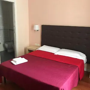 Elle Cavour Roma